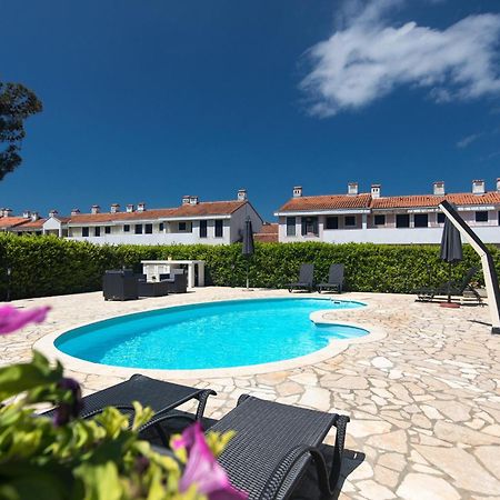 Holiday Home Ore Malinska Exterior photo