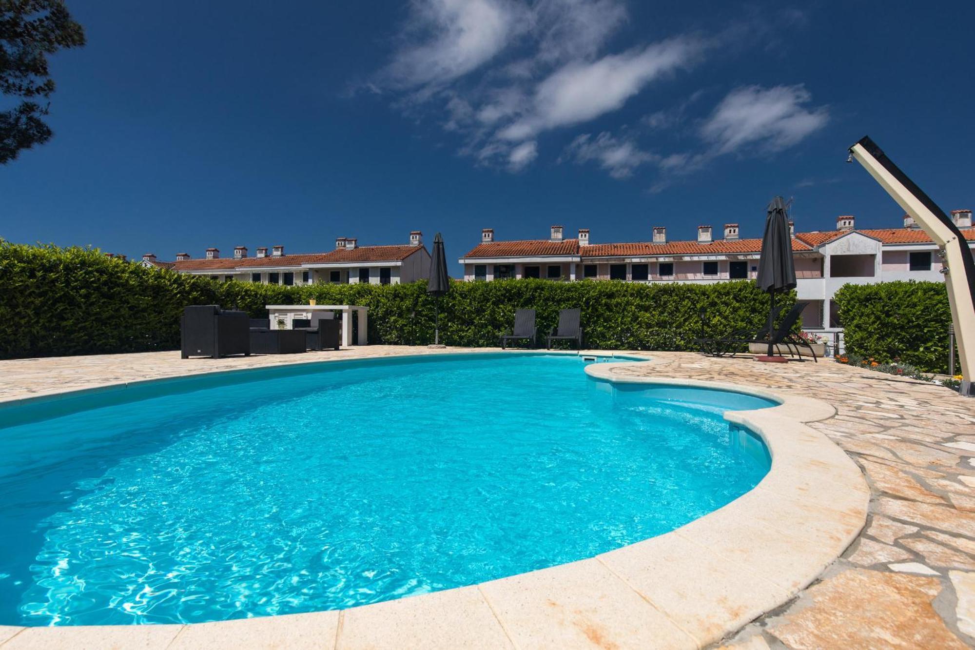 Holiday Home Ore Malinska Exterior photo