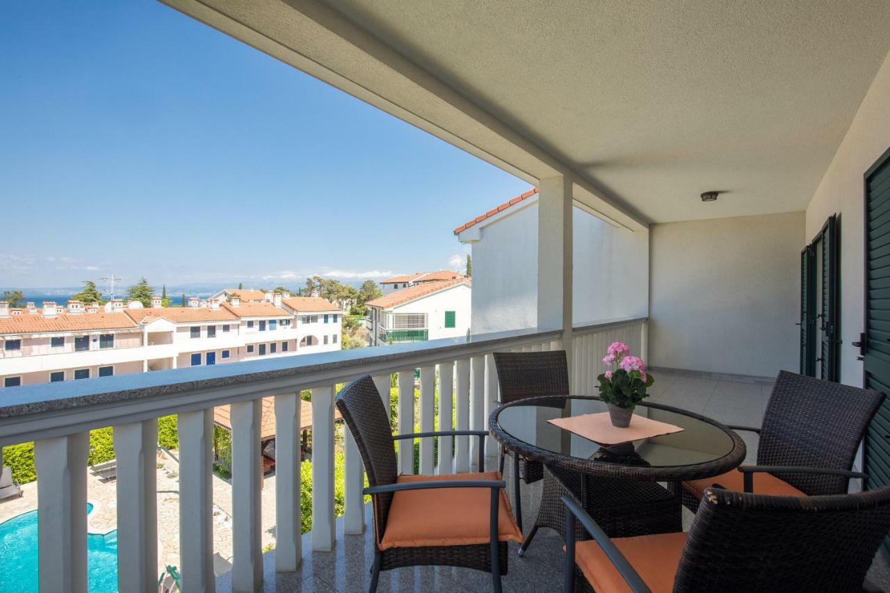 Holiday Home Ore Malinska Exterior photo